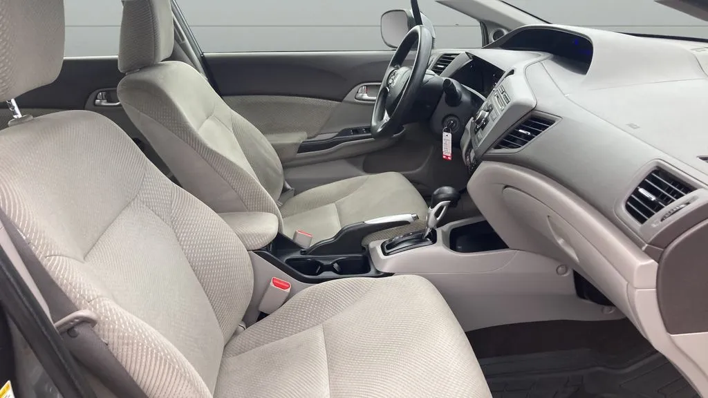 2012 Honda Civic HYBRID - Photo 17