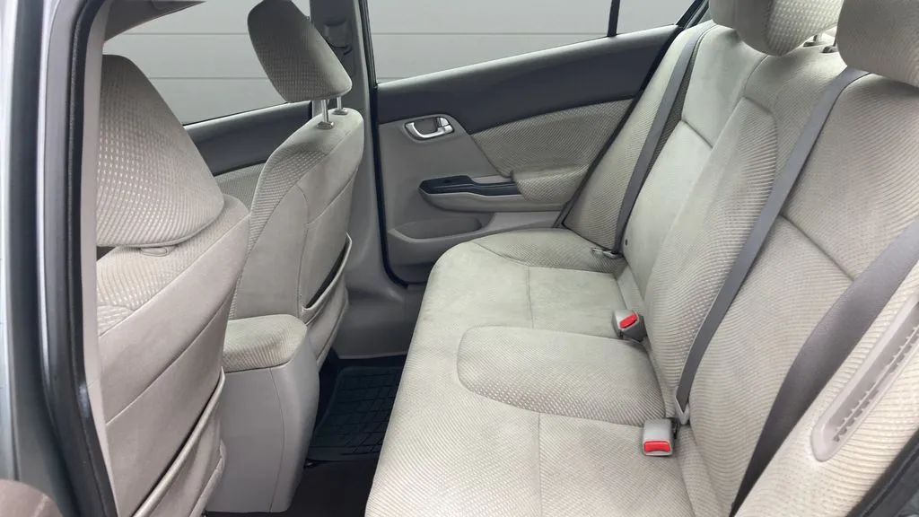 2012 Honda Civic HYBRID - Photo 18