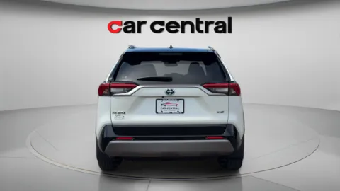 More photos of 2021 Toyota RAV4 Hybrid XSE at Car Central Milford, CT