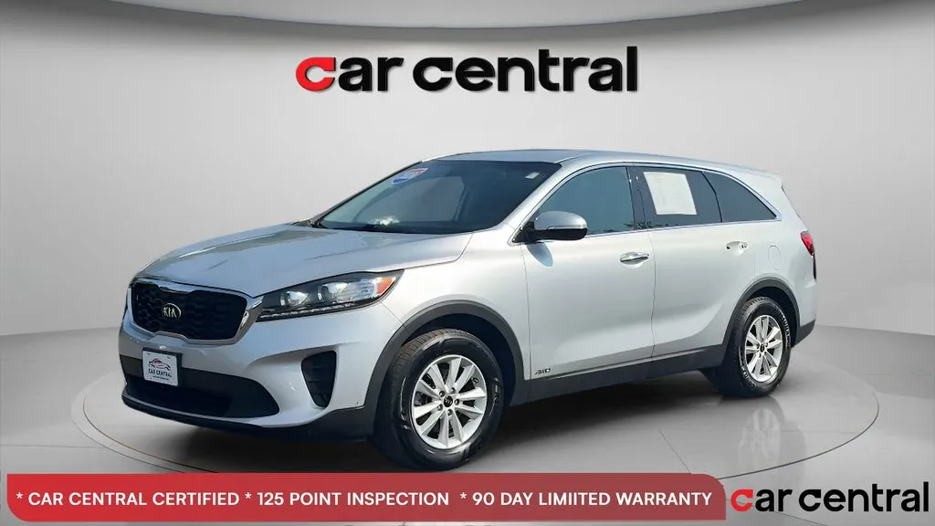Silver 2020 Kia Sorento LX for sale in Milford, CT
