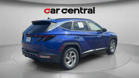 More photos of 2022 Hyundai Tucson SEL at Car Central Milford, CT