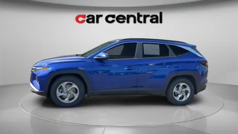 Photos of 2022 Hyundai Tucson SEL for sale in Milford, CT at Car Central Milford