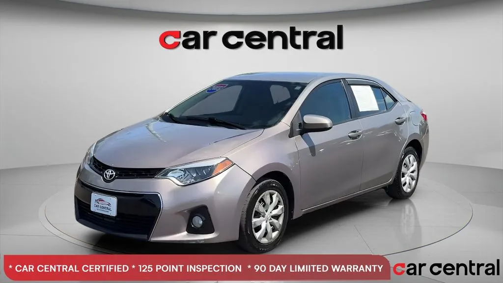 Brown 2015 Toyota Corolla LE for sale in Milford, CT