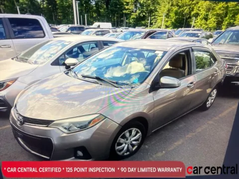 Brown 2015 Toyota Corolla LE for sale in Milford, CT