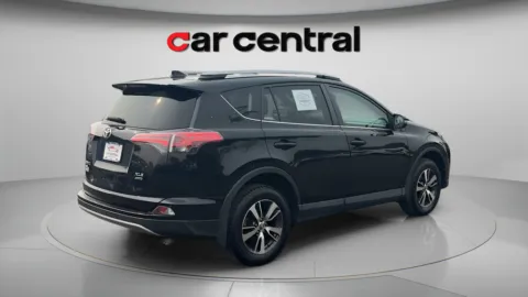 More photos of 2018 Toyota RAV4 XLE at Car Central Milford, CT