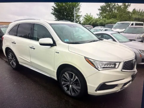 More photos of 2019 Acura MDX Sport Hybrid 3.0L at Car Central Milford, CT