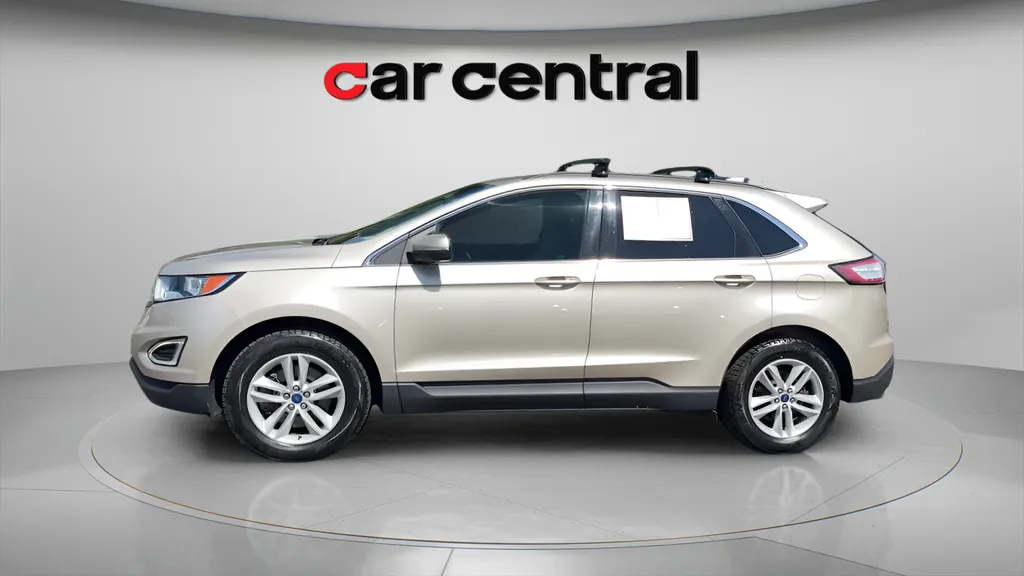Photos of 2018 Ford Edge SEL for sale in Milford, CT at Car Central Milford