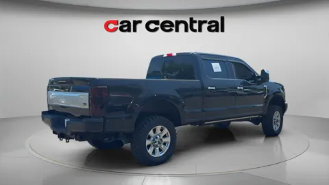 More photos of 2019 Ford F-350SD Platinum at Car Central Milford, CT