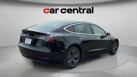 More photos of 2020 Tesla Model 3 Long Range at Car Central Milford, CT