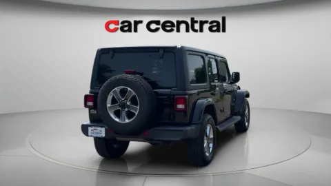 More photos of 2021 Jeep Wrangler Unlimited Sahara at Car Central Milford, CT