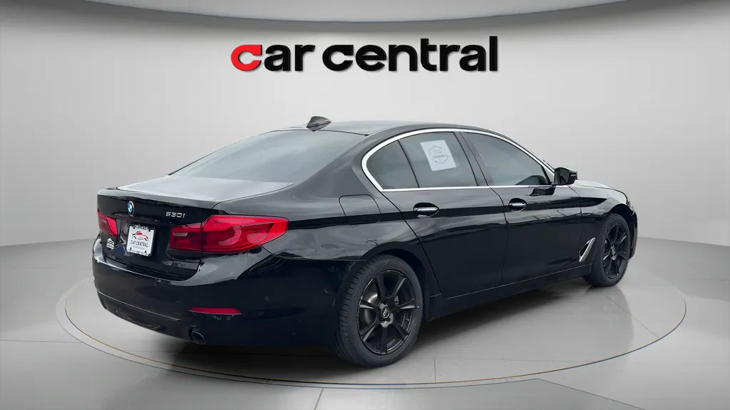 More photos of 2017 BMW 5 Series 530i at Car Central Milford, CT