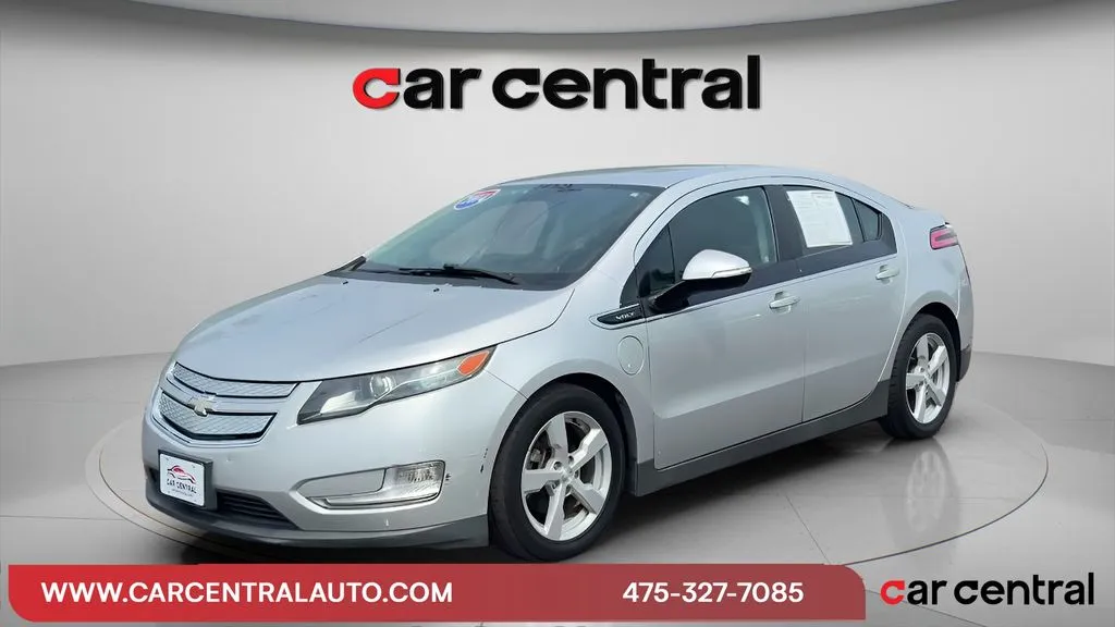 Silver 2014 Chevrolet Volt for sale in Milford, CT
