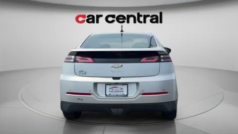 More photos of 2014 Chevrolet Volt at Car Central Milford, CT