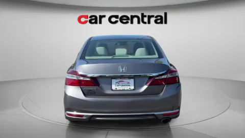 More photos of 2017 Honda Accord LX at Car Central Milford, CT