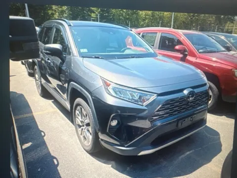 More photos of 2019 Toyota RAV4 Limited at Car Central Milford, CT