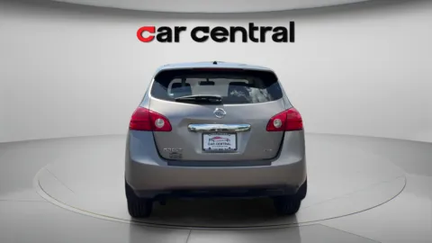 More photos of 2011 Nissan Rogue S at Car Central Milford, CT