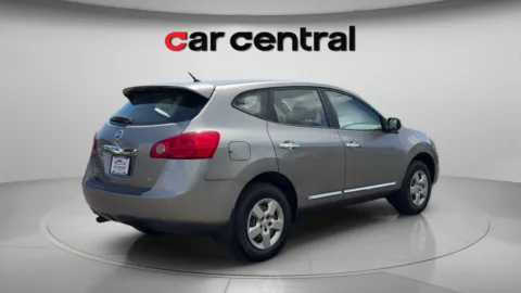 More photos of 2011 Nissan Rogue S at Car Central Milford, CT