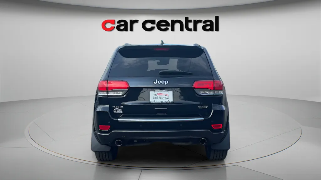 More photos of 2018 Jeep Grand Cherokee Limited at Car Central Milford, CT