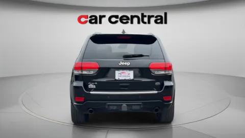 More photos of 2017 Jeep Grand Cherokee Overland at Car Central Milford, CT