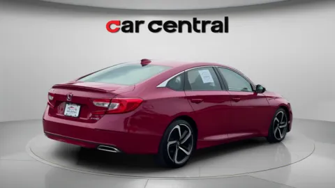 More photos of 2018 Honda Accord Sport at Car Central Milford, CT
