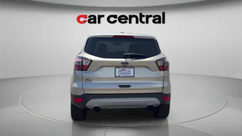 More photos of 2017 Ford Escape SE at Car Central Milford, CT