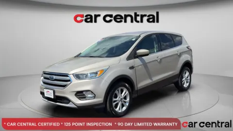 White 2017 Ford Escape SE for sale in Milford, CT