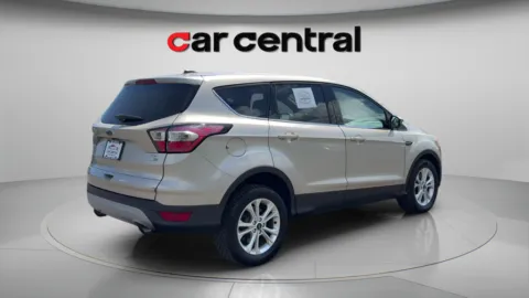 More photos of 2017 Ford Escape SE at Car Central Milford, CT