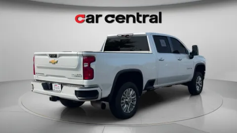 More photos of 2023 Chevrolet Silverado 2500 HD High Country at Car Central Milford, CT