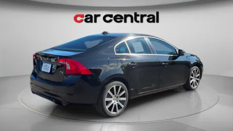 More photos of 2015 Volvo S60 T6 at Car Central Milford, CT