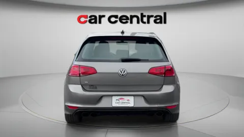More photos of 2016 Volkswagen Golf R at Car Central Milford, CT