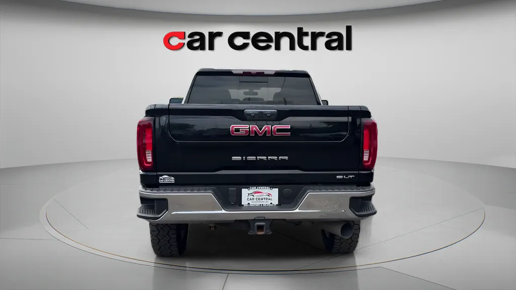 More photos of 2022 GMC Sierra 3500 HD SLT at Car Central Milford, CT