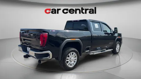 More photos of 2022 GMC Sierra 3500 HD SLT at Car Central Milford, CT