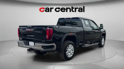 More photos of 2022 GMC Sierra 3500 HD SLT at Car Central Milford, CT