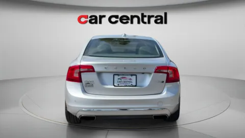 More photos of 2017 Volvo S60 Inscription T5 Platinum at Car Central Milford, CT