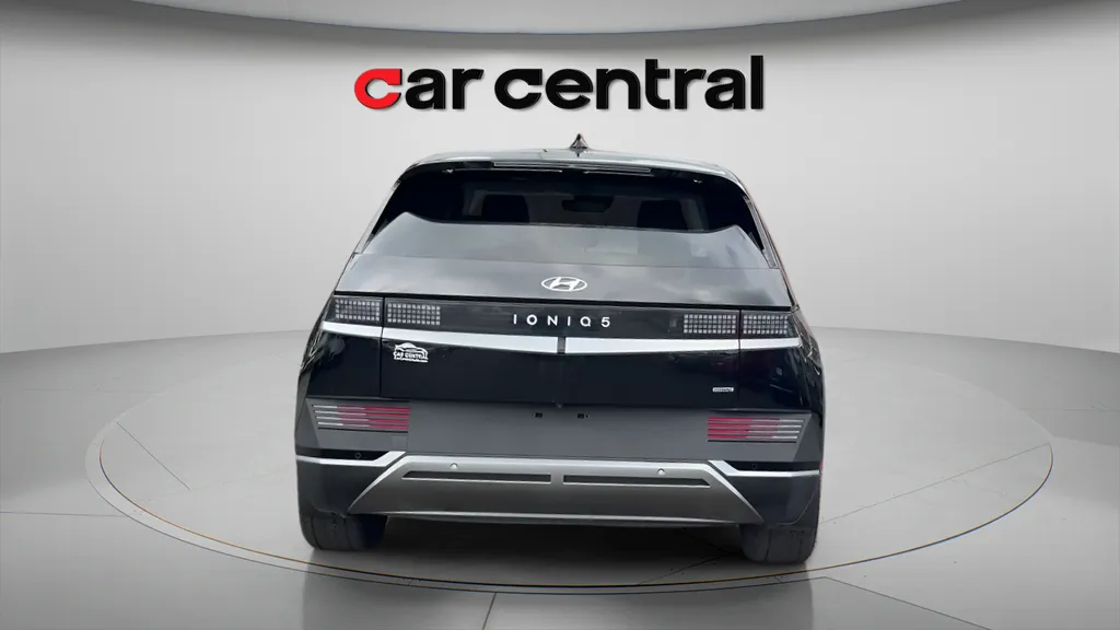 More photos of 2023 Hyundai IONIQ 5 SEL at Car Central Milford, CT