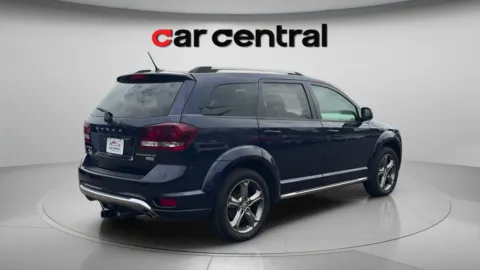 More photos of 2017 Dodge Journey Crossroad at Car Central Milford, CT