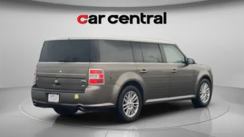 More photos of 2014 Ford Flex SEL at Car Central Milford, CT