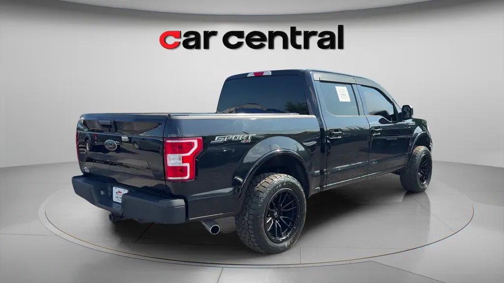 More photos of 2018 Ford F-150 XLT at Car Central Milford, CT