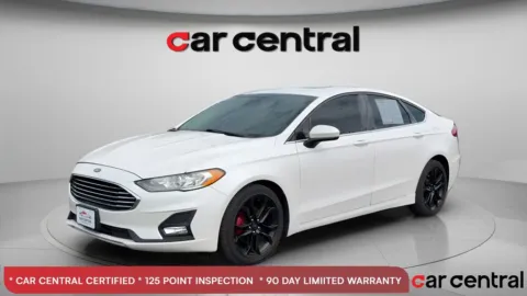 White 2019 Ford Fusion SE for sale in Milford, CT