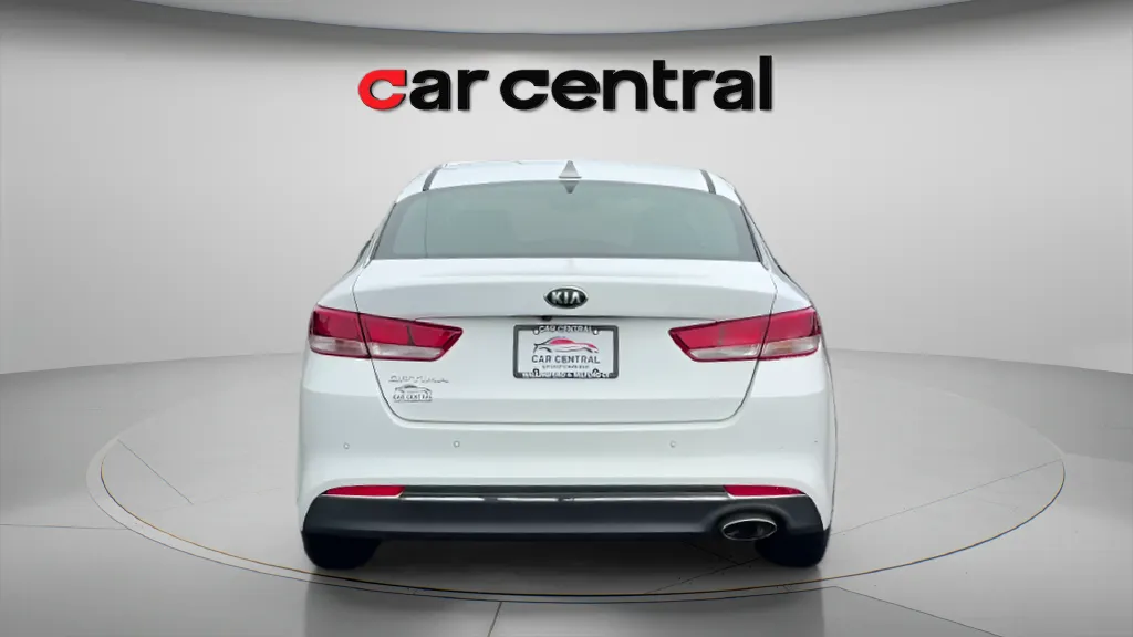 More photos of 2018 Kia Optima LX at Car Central Milford, CT