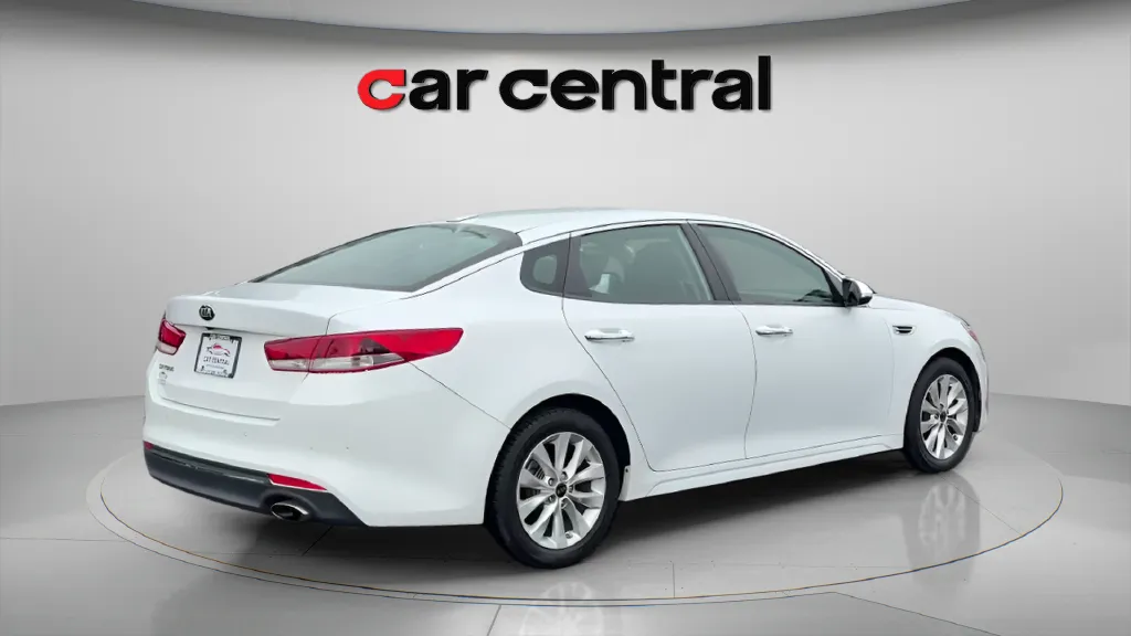 More photos of 2018 Kia Optima LX at Car Central Milford, CT