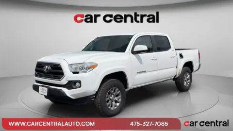 White 2017 Toyota Tacoma SR5 for sale in Milford, CT