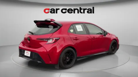 More photos of 2021 Toyota Corolla Hatchback SE at Car Central Milford, CT
