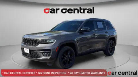 Gray 2023 Jeep Grand Cherokee Altitude X for sale in Milford, CT