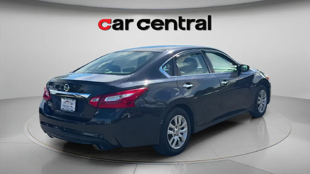 More photos of 2017 Nissan Altima 2.5 S at Car Central Milford, CT