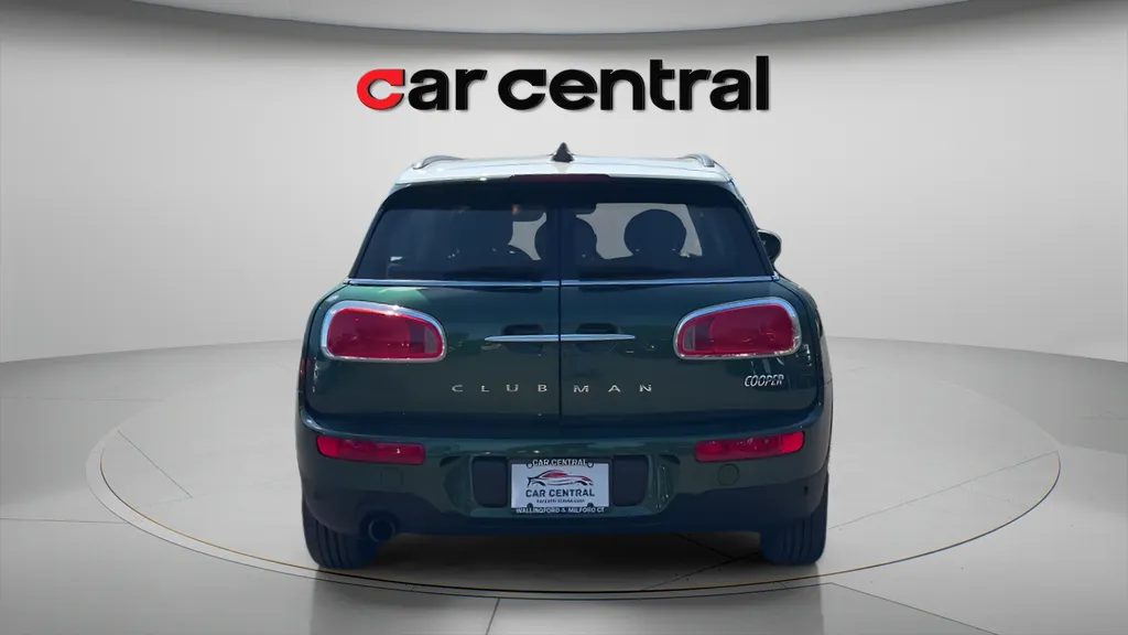 More photos of 2017 MINI Cooper Clubman at Car Central Milford, CT
