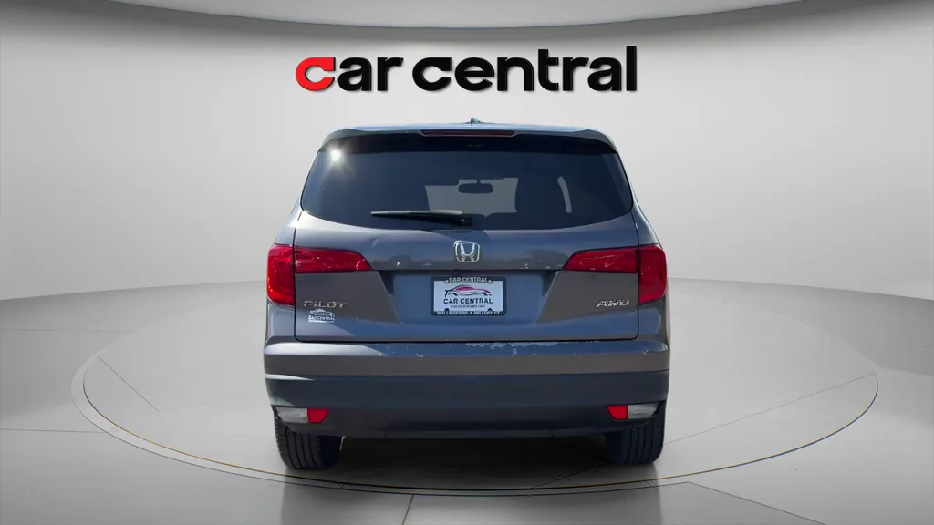 More photos of 2018 Honda Pilot EX-L at Car Central Milford, CT