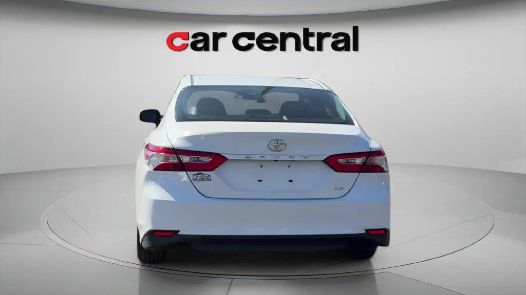 More photos of 2018 Toyota Camry LE at Car Central Milford, CT