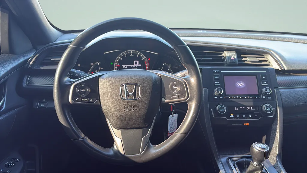 2018 Honda Civic Hatchback Sport - Photo 11