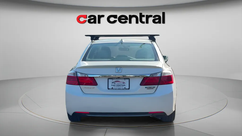 More photos of 2014 Honda Accord Hybrid Touring at Car Central Milford, CT